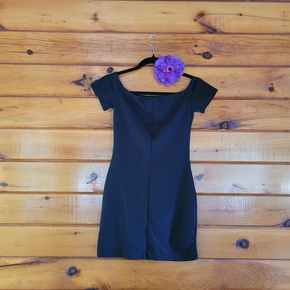 Sparkle & Fade little black dress - Picture 2 of 3